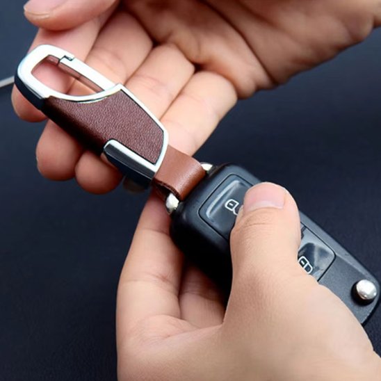 porte-cle-pour-voiture-elegant-holder-marron