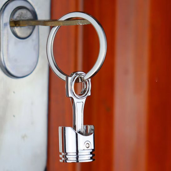 porte-cle-pour-voiture-racing-key-piston