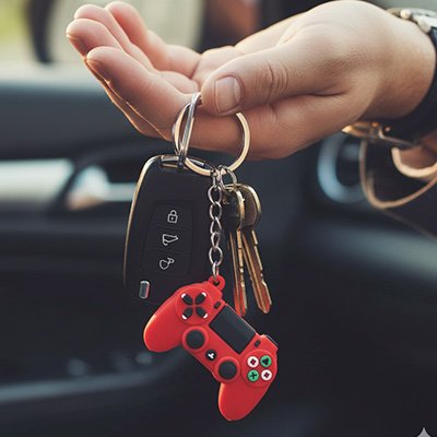porte-cle-voiture-game-key-original
